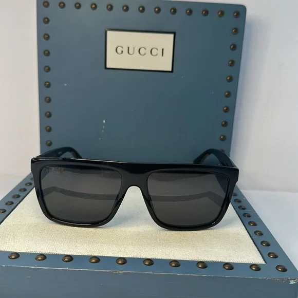 💯 - New Authentic Gucci Grey Browline unisex Sunglasses GG0748S 001 59.
